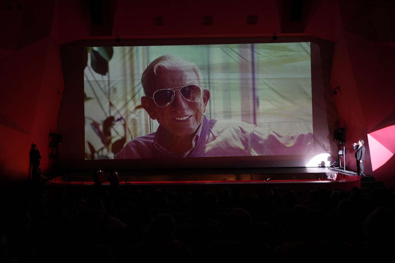 Eskişehir Şehir Tiyatroları’ndan Haldun Dormen’e veda: “Bayrak artık bizde şekerim” 7